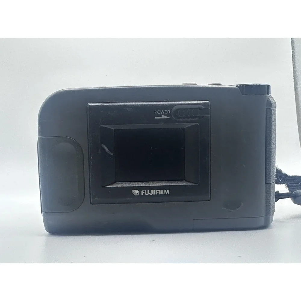 Vintage Fujifilm DS-7 Digital Camera Made in Japan Untested For Parts/ Repair